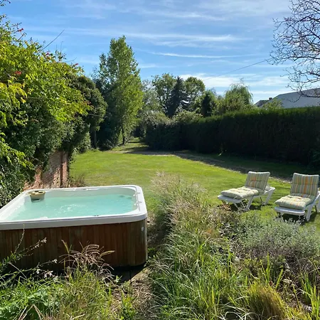 Grandes Molaises Semesterbostad